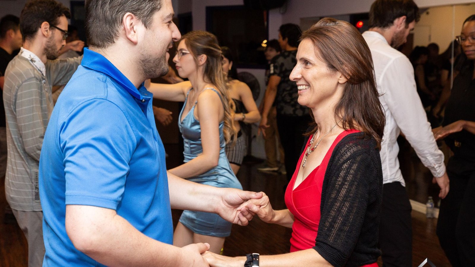 Beginner Latin dance lessons at San Tropez Dance School Montreal